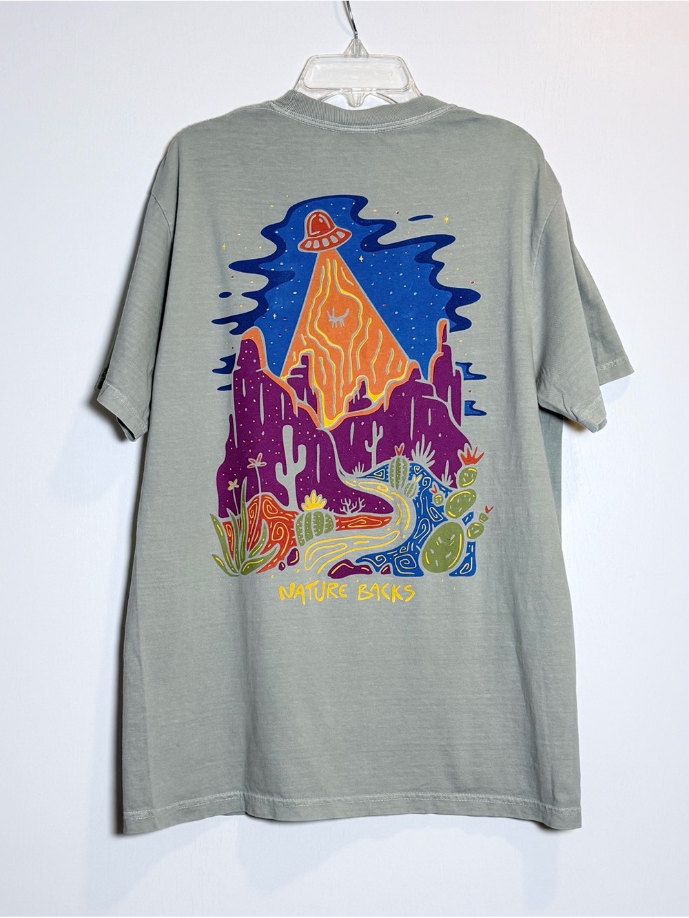 Nature Backs-Go Outside. Lost Signal Graphic T-Shirt. 100% Cotton. Size Medium